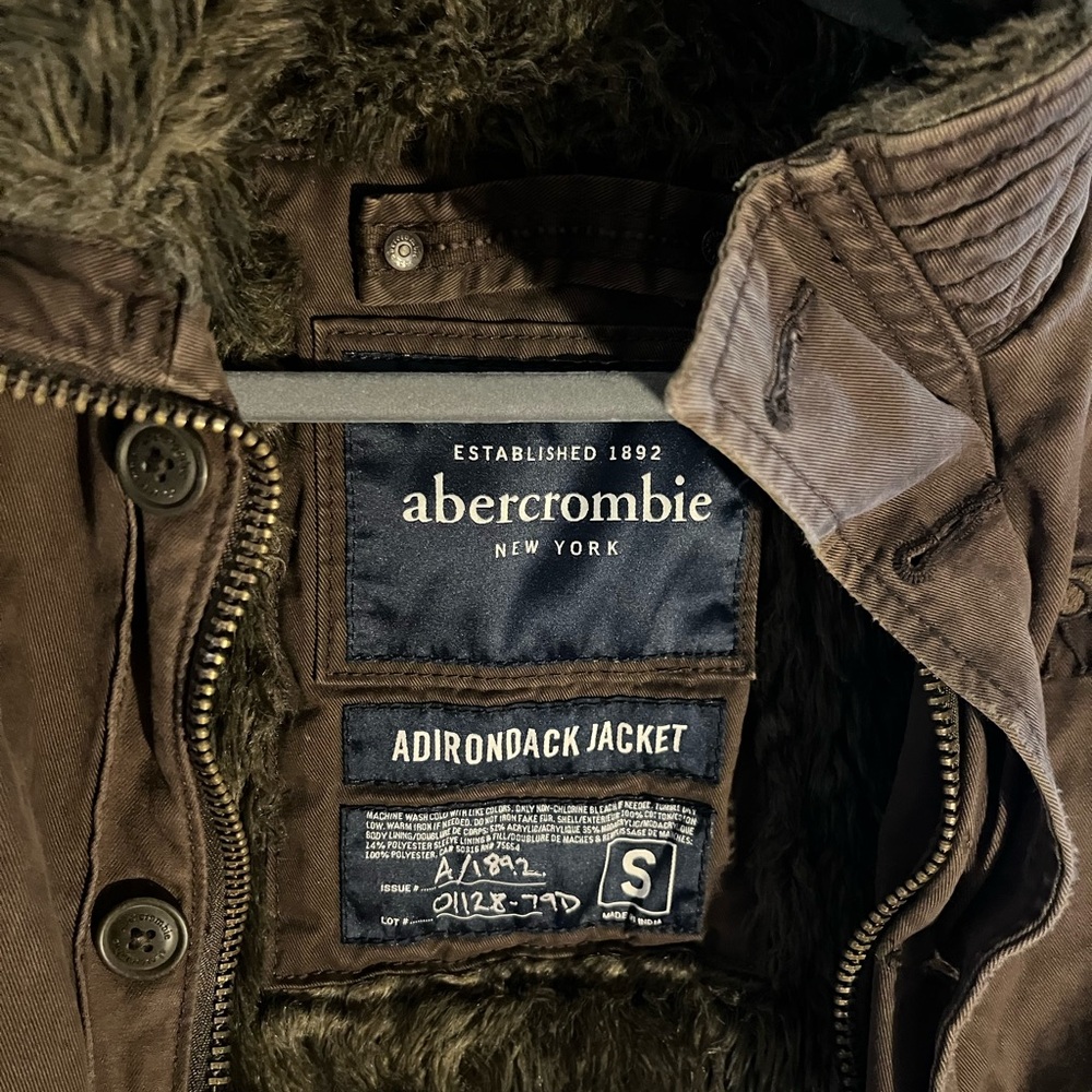 Abercrombie & Fitch Brown Bomber Jacket - Picture 2 of 3